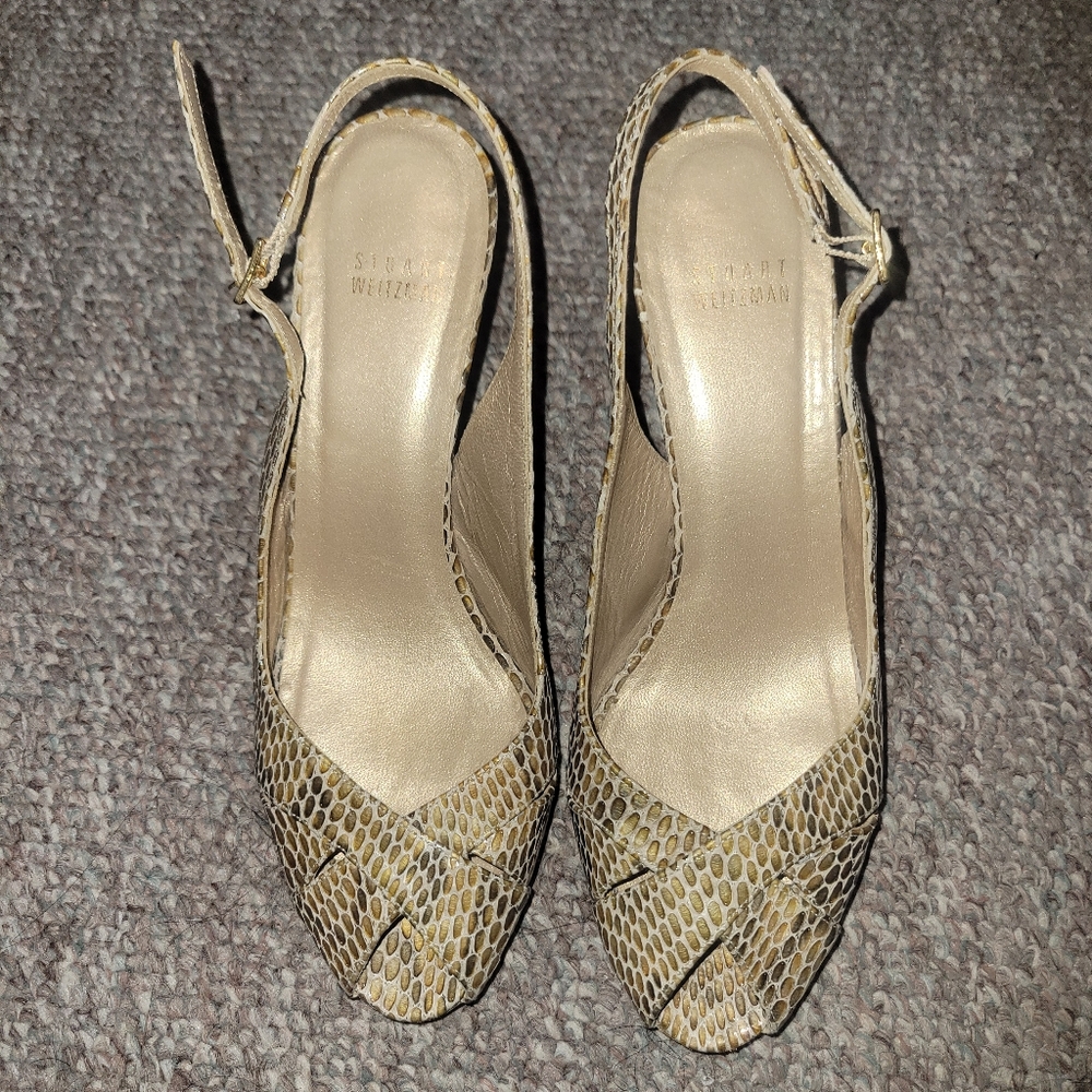 Women's Tan Peep-Toe Sandals